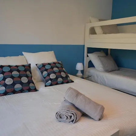 Uhaina Vila Biarritz