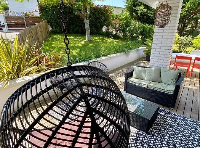 Uhaina * Биарриц