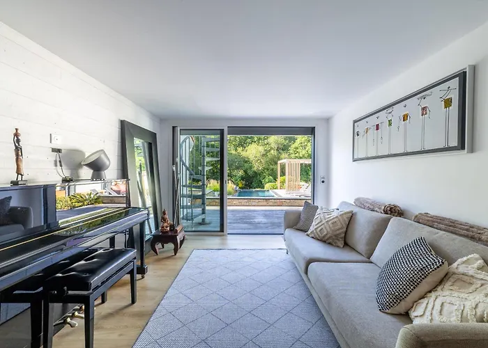 Вилла Uhaina Биарриц