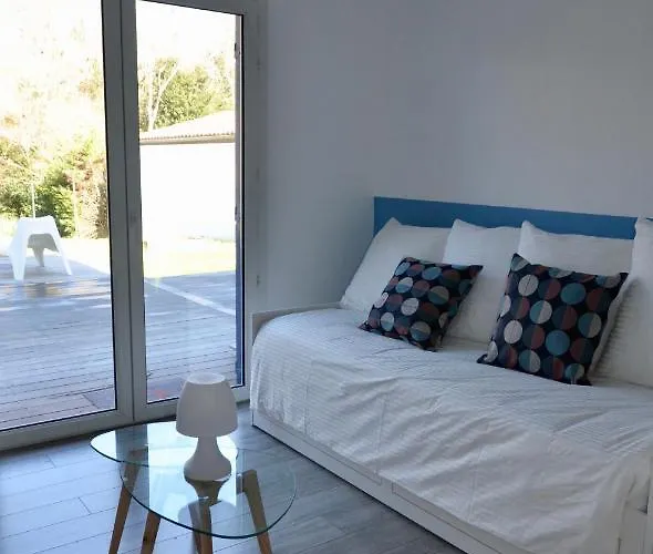 Вилла Uhaina Биарриц